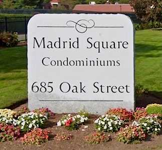 685 Oak St #17-12 Brockton, MA 02301