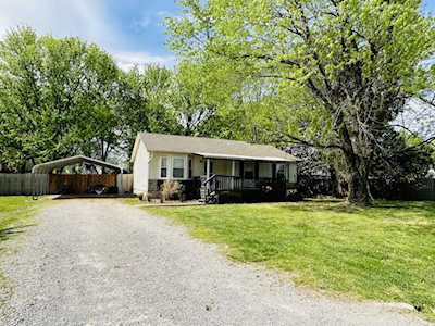 7047 Curve Ct Murfreesboro, TN 37129