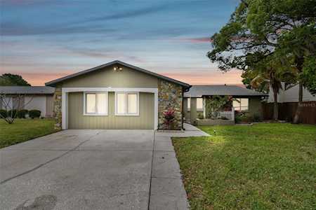 21444 Northwood Dr Lutz, FL 33549