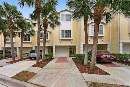 125 Brent CIRCLE Oldsmar, FL 34677