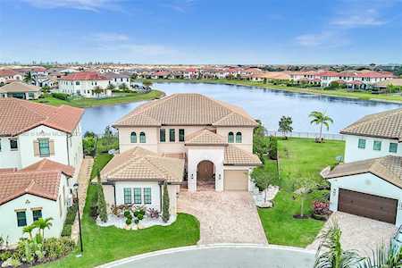11925 Watermark Way Parkland, FL 33076