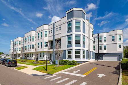1523 W North B St #1 Tampa, FL 33606