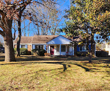 4041 Russellwood Dr Nashville, TN 37204