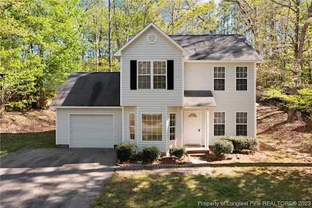 1109 Wren Tree Circle Sanford, NC 27330