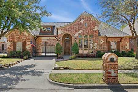 8212 Westwind Lane North Richland Hills, TX 76182