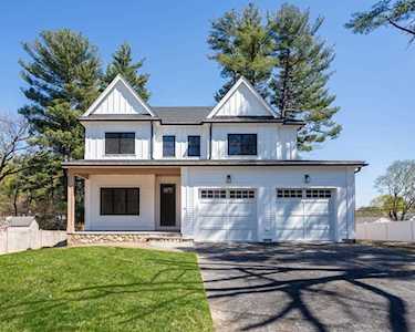 40 Stratford Rd Natick, MA 01760