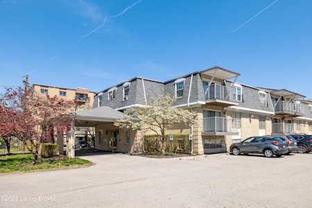 165 Thierman Ln #203 Louisville, KY 40207