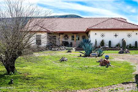 20845 E Tara Springs Road Black Canyon City, AZ 85324
