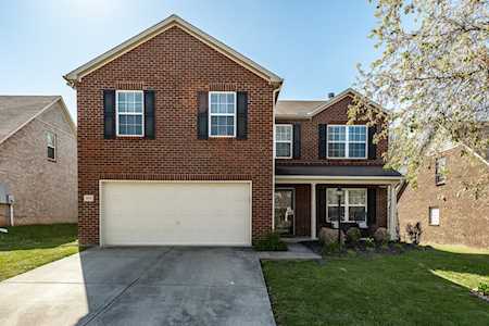 1014 Harmony Ln Hendersonville, TN 37075