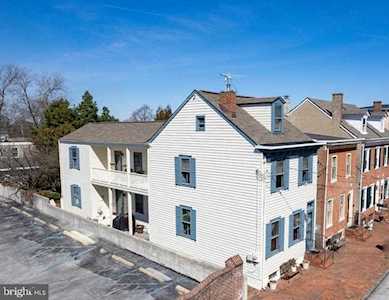 36 E 5th St New Castle, DE 19720
