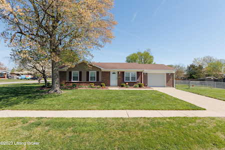 2611 Marguerite Dr Louisville, KY 40216