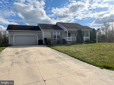 71 W Chestnut Ridge Dr Magnolia, DE 19962