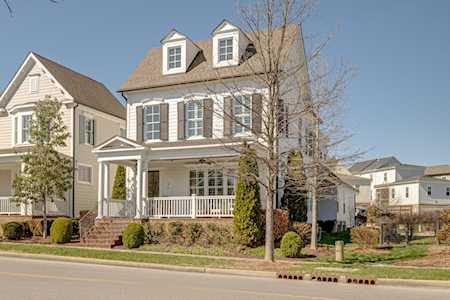 90 Poplar St Franklin, TN 37064