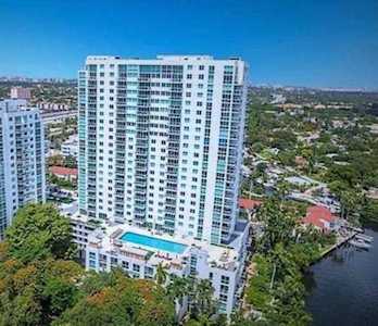 1871 NW S River Dr #1405 Miami, FL 33125