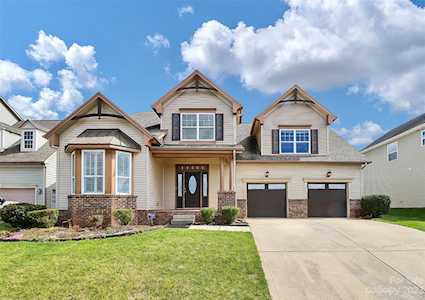 16127 Grassy Creek Dr Huntersville, NC 28078