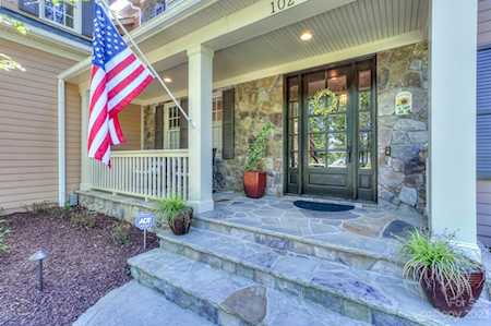 102 Tannenbaum Ct Mooresville, NC 28117