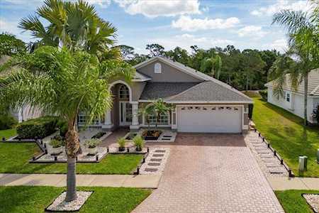 771 N Lake Blvd Blvd Tarpon Springs, FL 34689
