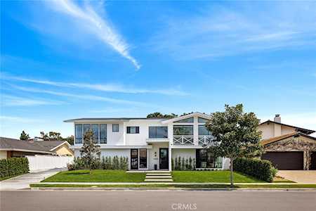 1406 Antigua Way Newport Beach, CA 92660