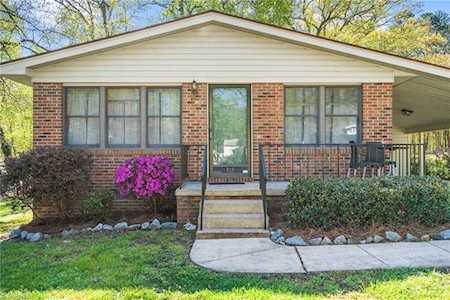 318 Monnell Drive High Point, NC 27265