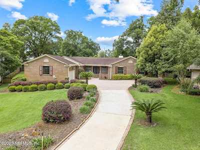 6228 Christopher Creek CT E Jacksonville, FL 32217