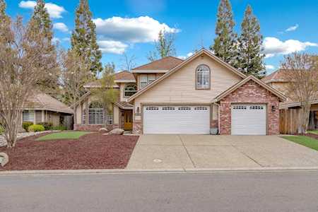 2219 Banbury Circle Roseville, CA 95661