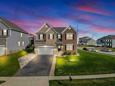 1479 Mary Lou Drive Pataskala, OH 43062