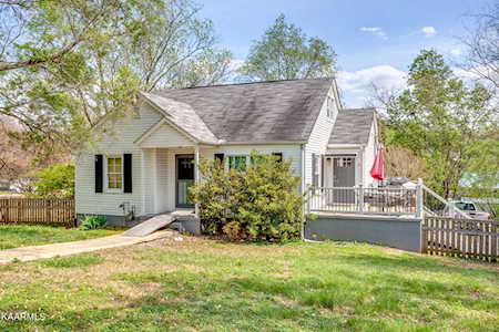 2426 Sevier Ave Maryville, TN 37804
