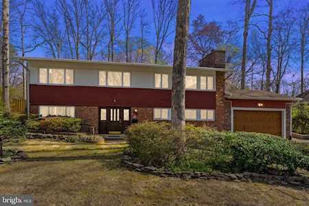 4127 Whispering Ln Annandale, VA 22003