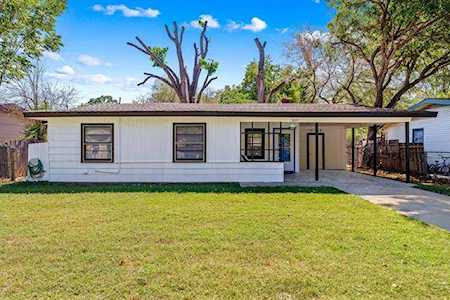 5845 Pollard Drive Westworth Village, TX 76114