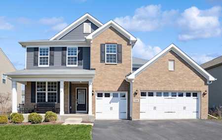 708 Hamilton Dr South Elgin, IL 60177