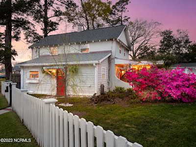 1927 Nun Street Wilmington, NC 28403