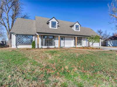 2517 NW 121st St Oklahoma City, OK 73120