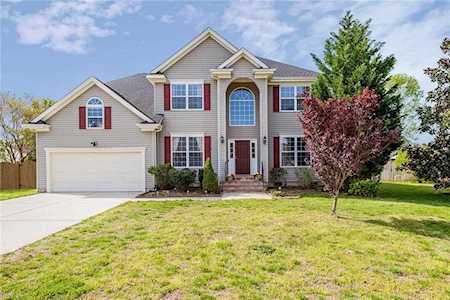 805 Gresham Way Chesapeake, VA 23323
