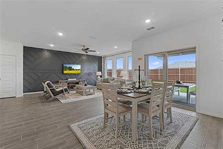 951 Hurstwood Drive Van Alstyne, TX 75495