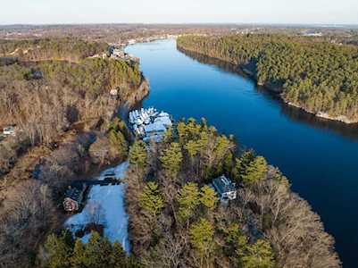 17A-19 Pleasant Valley Rd Amesbury, MA 01913