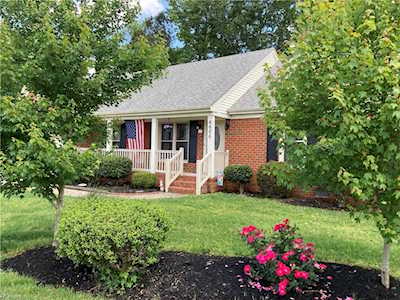 4606 Lola B Ct Chesapeake, VA 23321