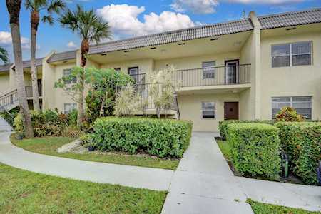 150 Lake Meryl Drive #244 West Palm Beach, FL 33411