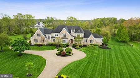 409 Willow Ln Southampton, NJ 08088