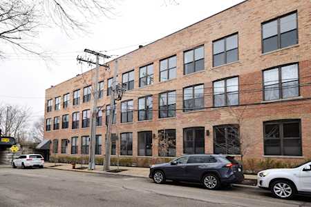 1760 W Wrightwood Ave #315 Chicago, IL 60614