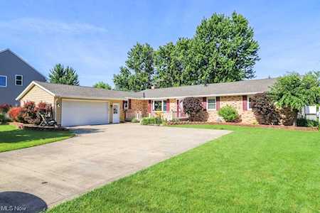 3122 Moon Rd Avon, OH 44011