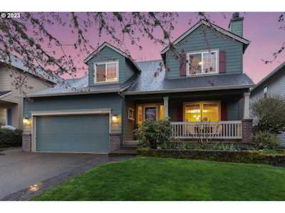 23769 SW Pinecone AVE Sherwood, OR 97140