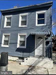 12 Chapel St Trenton, NJ 08618