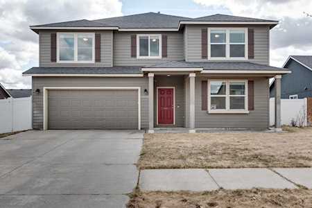 12425 Pacific Ct Airway Heights, WA 99001