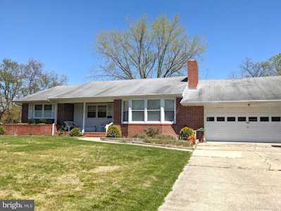 325 N Hall St Seaford, DE 19973