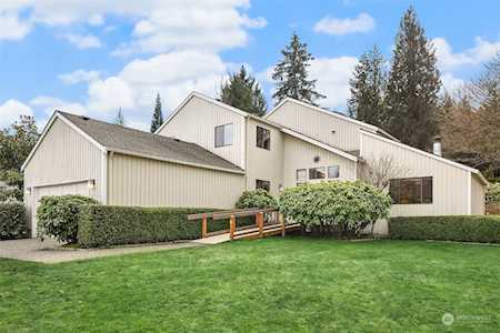 19111 SE 47th Place Issaquah, WA 98027