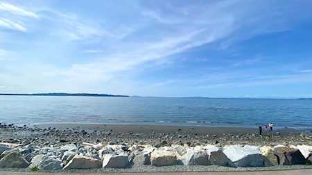 1441 Johnston Road #803 White Rock, BC V4B 3Z4
