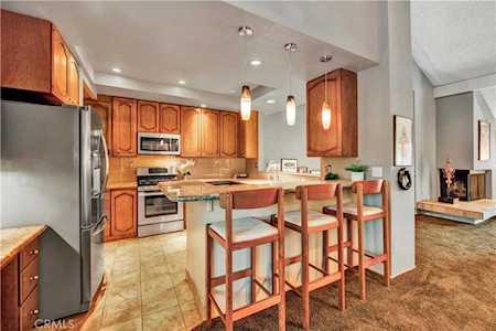 4015 N Virginia Rd #8 Long Beach, CA 90807