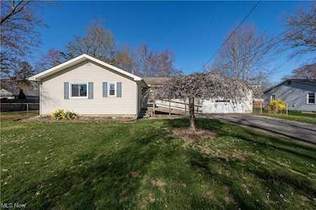 150 Vanda Ave Avon Lake, OH 44012