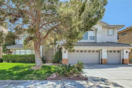 2443 Ping Dr Henderson, NV 89074
