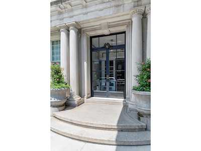 300 W 122nd St #10C New York, NY 10027